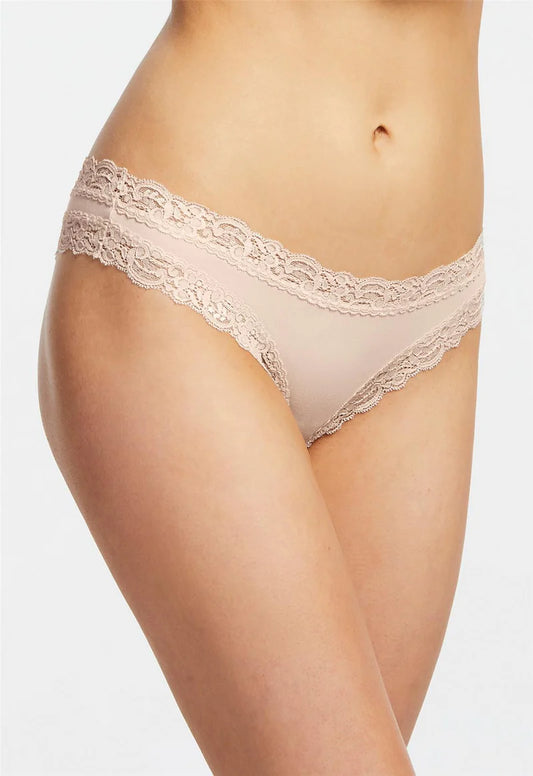 Iconic Thong In Champagne - Fleurt