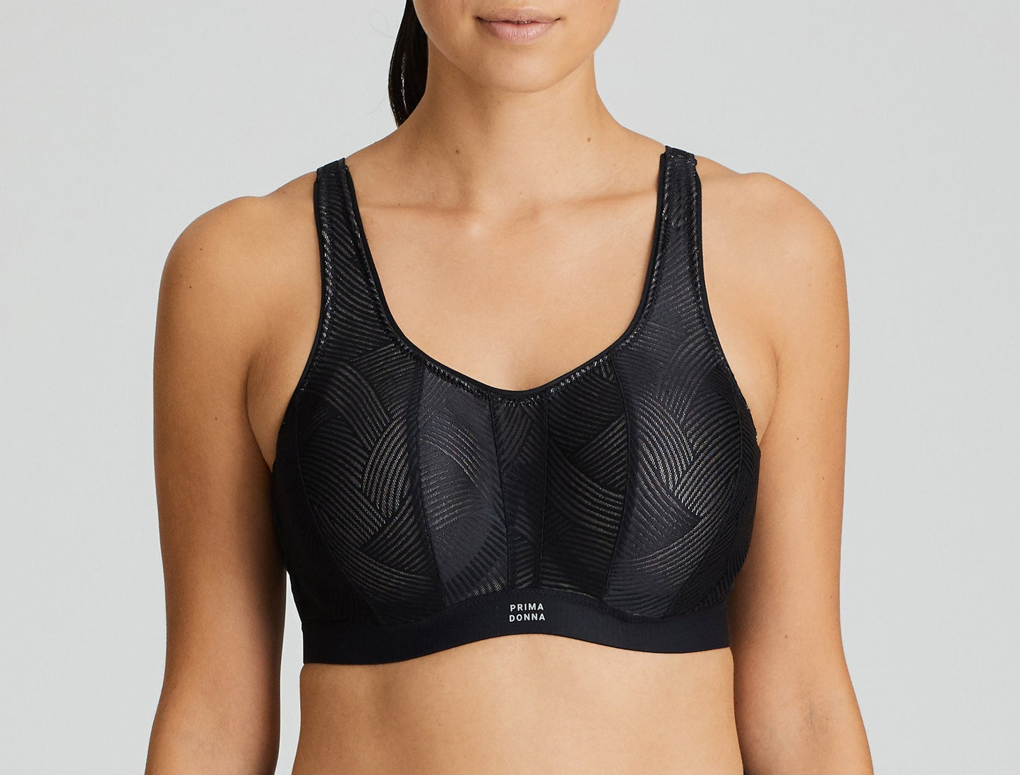 The Game Padded Sport Bra In Black - Prima Donna